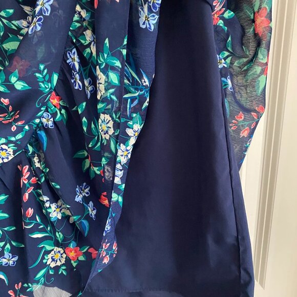 ROSE & OLIVE SUMMER LIGHTWEIGHT BLUE FLORAL A-STYLE SWING DRESS SIZE M - Picture 4 of 10